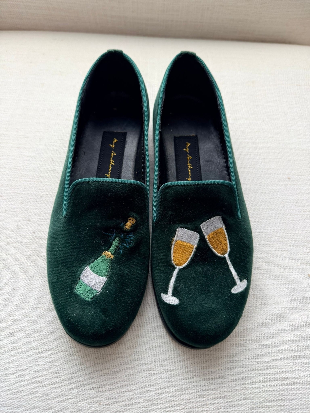 Dark Green Velvet Women's Loafers with Champagne Embroidery